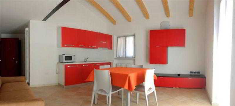 Residence La Vigna Arco Buitenkant foto
