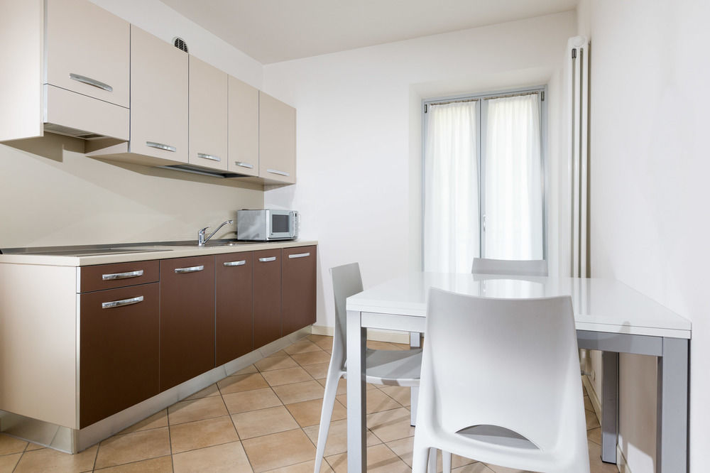 Residence La Vigna Arco Buitenkant foto